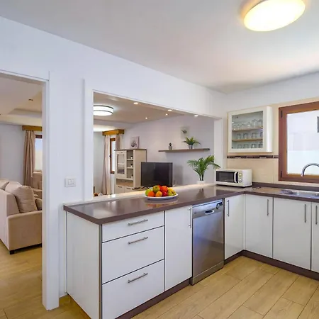 Fayna By וילה פוארטו דל כרמן