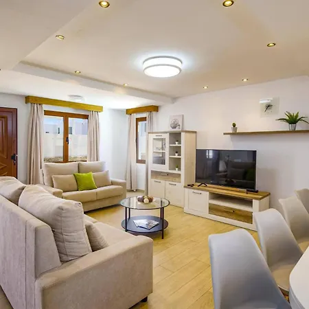 Fayna By * بويرتو ذيل كارمين