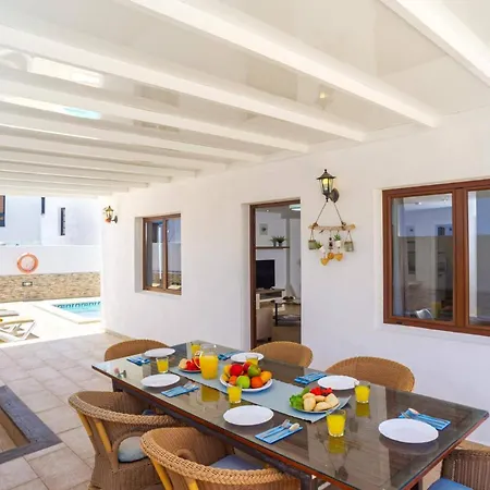 Fayna By Villa Puerto del Carmen (Lanzarote)